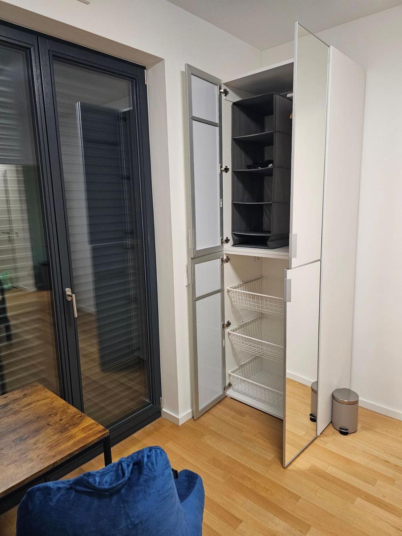 3 2 Bathrooms 2 Toilets New Center Of Underground Parking Space Contactless Self Check-in Appartamento *
